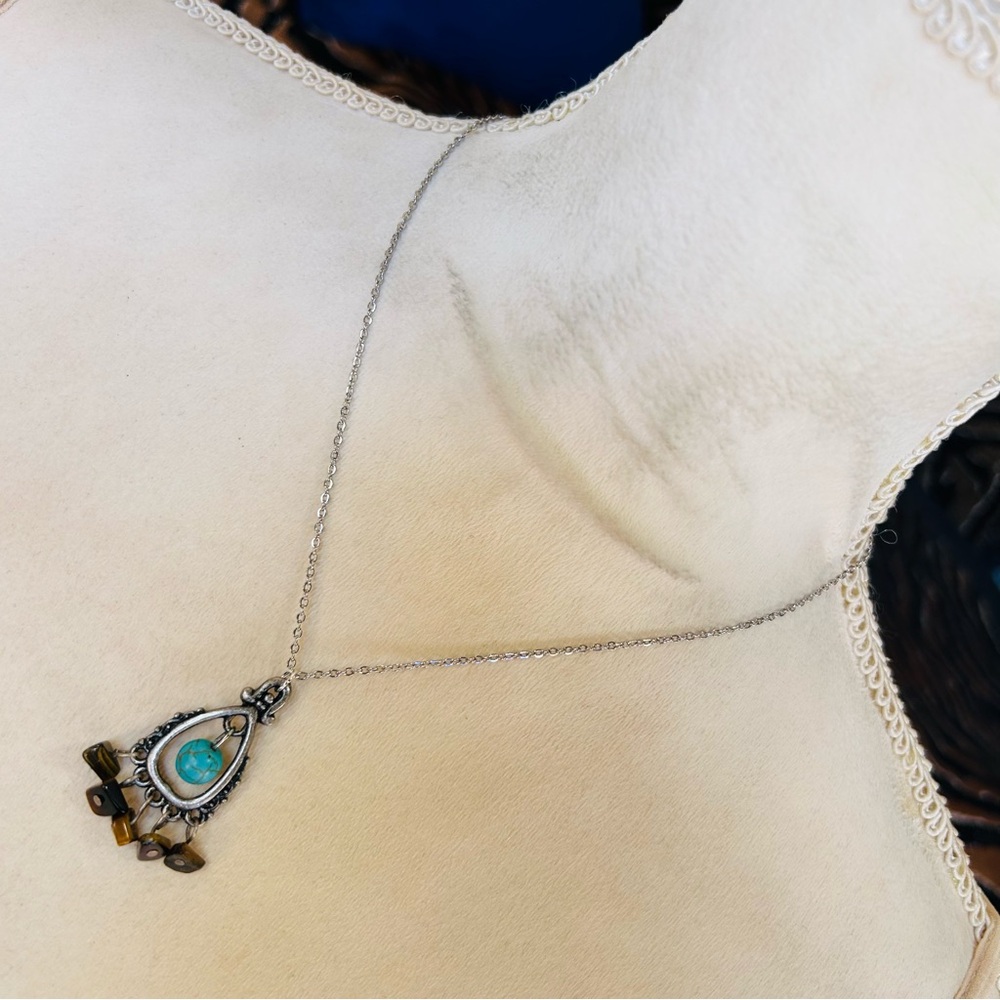 Handcrafted southwest style tigers eye turquoise pendant on chain necklace
